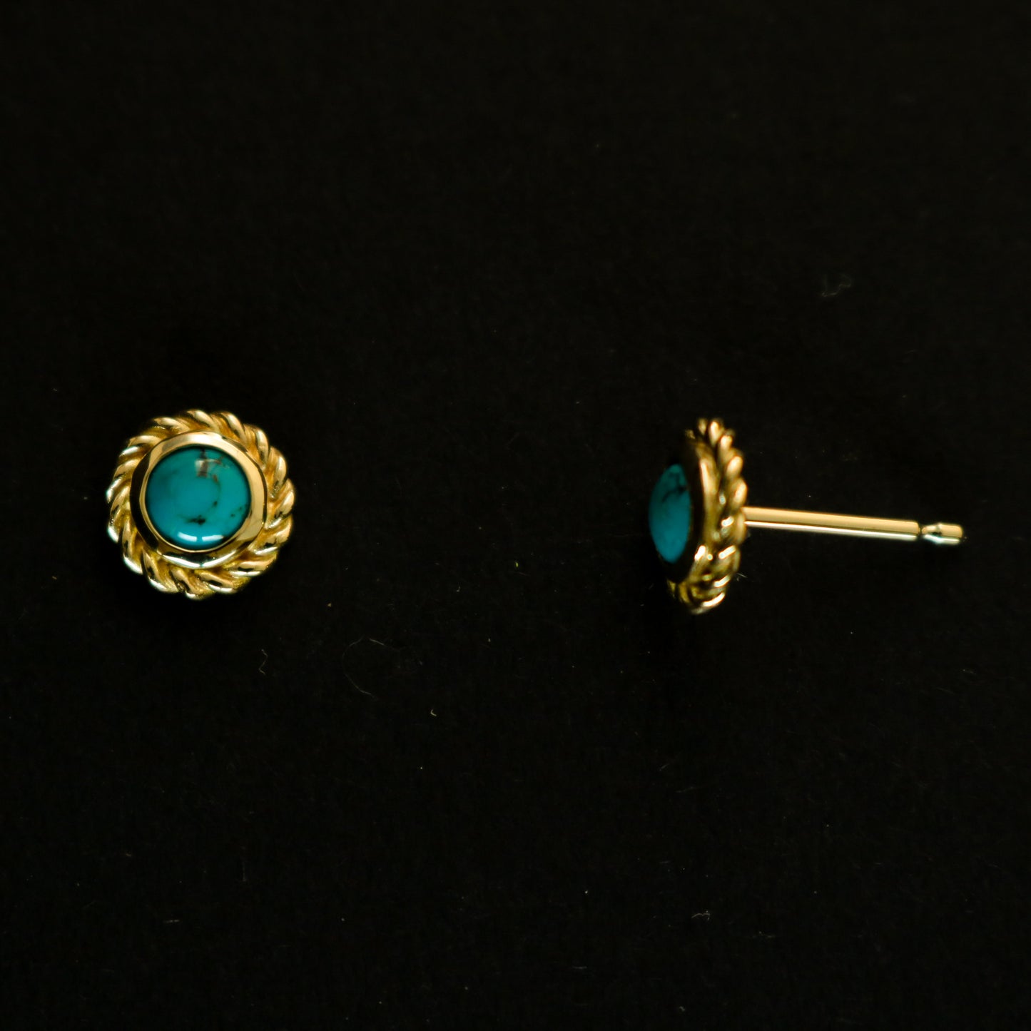 K18 Blue Sun Studs.