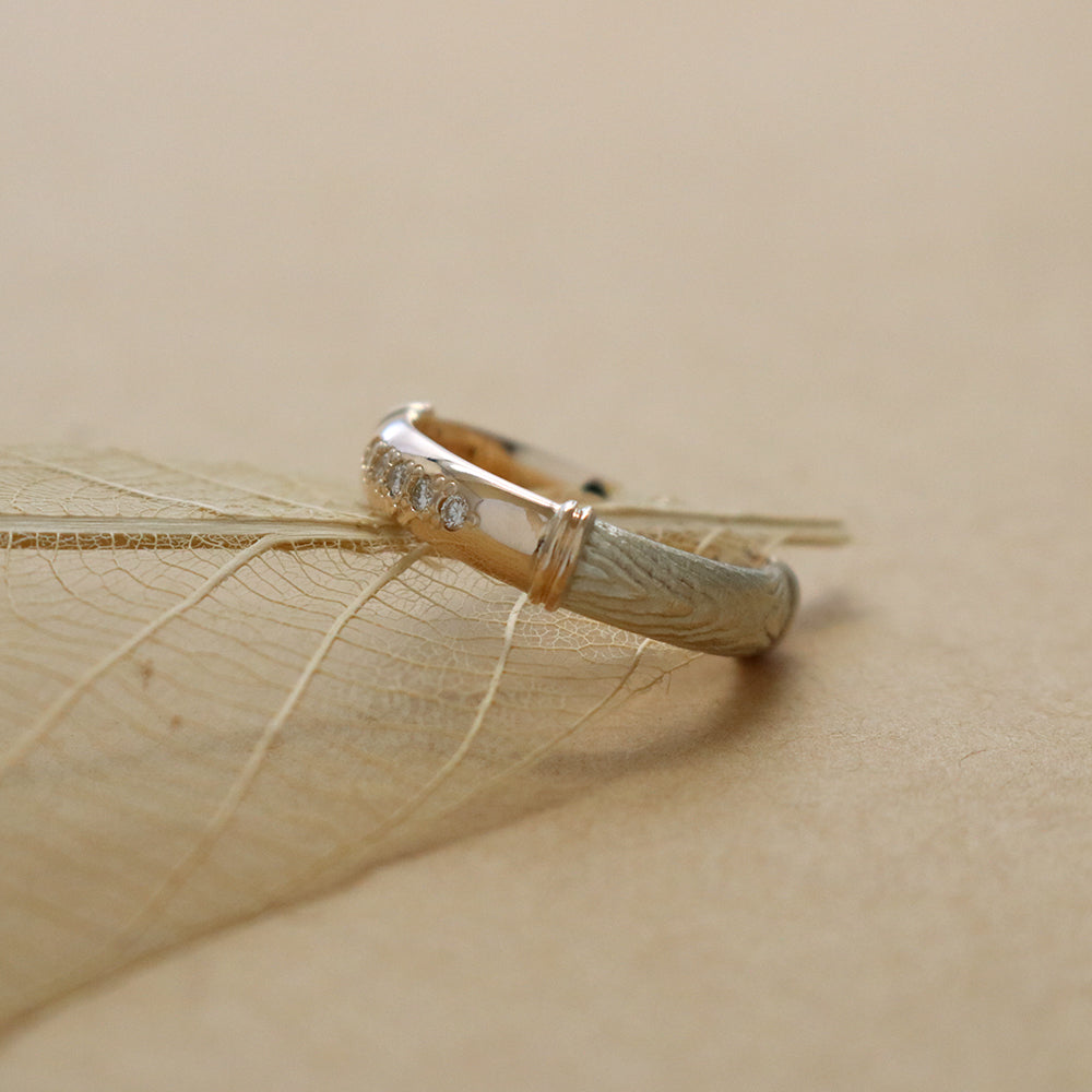 K10 0.06ct Diamond. MOKUME Ring.