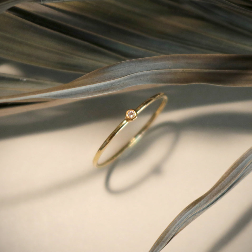 K18 Gold 0.004ct Diammond Ring.