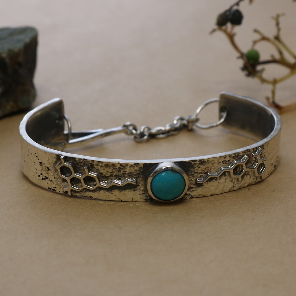 SV925 Turquoise Moon Bangle.(THC&CBD)
