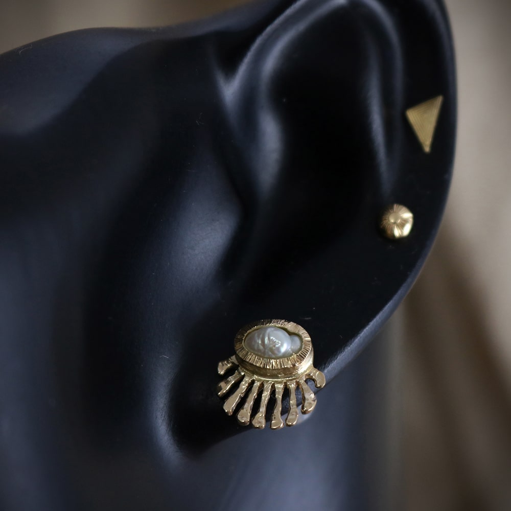 K18 Sun Rise Pierce.